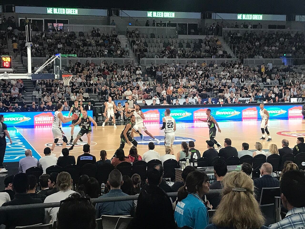 South East Melbourne Phoenix play Adelaide 36ers at Melbourne Arena (file photo).
